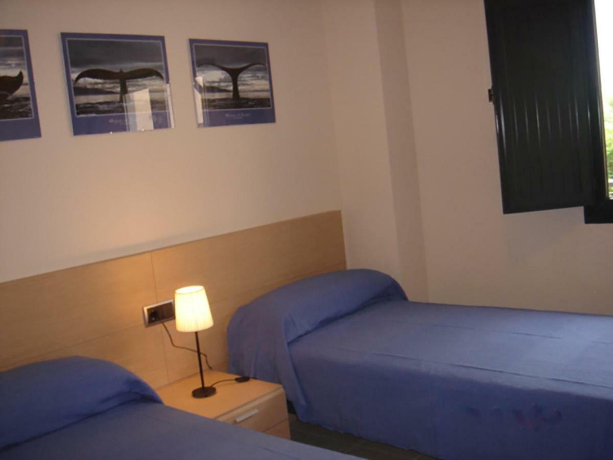 Apartamentos San Cristobal Бенасал Екстериор снимка